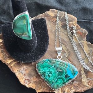 MALACHITE AND CHRYSOCOLLA PENDANT AND RING